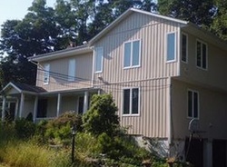 Pre-foreclosure in  MOUNT AIRY RD E Croton On Hudson, NY 10520