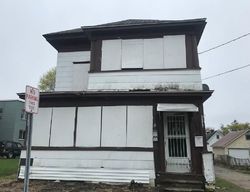 Pre-foreclosure Listing in 3RD AVE GLOVERSVILLE, NY 12078