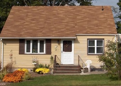 Dixie Ave, Hawthorne NJ