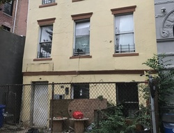 Pre-foreclosure in  JEFFERSON AVE Brooklyn, NY 11221