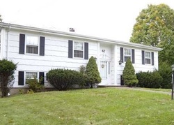 Pre-foreclosure Listing in PARK HILL DR NEW WINDSOR, NY 12553
