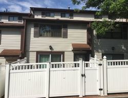 Pre-foreclosure in  ARTHUR KILL RD Staten Island, NY 10312