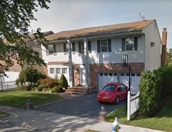Pre-foreclosure Listing in MELANIE DR EAST MEADOW, NY 11554