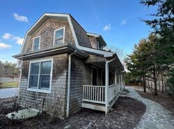 Pre-foreclosure in  OLD COUNTRY RD East Quogue, NY 11942