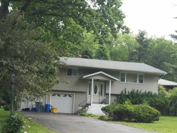  Oxford Ct, Spring Valley NY