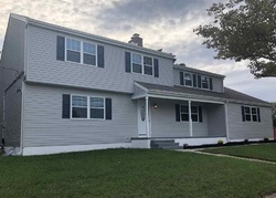 Pre-foreclosure in  OXFORD CIR Northfield, NJ 08225