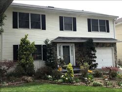 Pre-foreclosure in  PALISADE AVE Bogota, NJ 07603