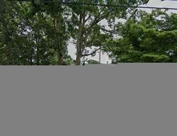 Pre-foreclosure in  VESSEL LN Manahawkin, NJ 08050