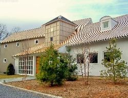 Pre-foreclosure Listing in GRAPE ARBOR LN EAST HAMPTON, NY 11937