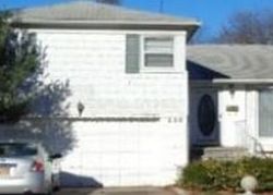  E Pennywood Ave, Roosevelt NY