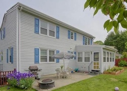 Pre-foreclosure in  LONGVIEW AVE Peekskill, NY 10566