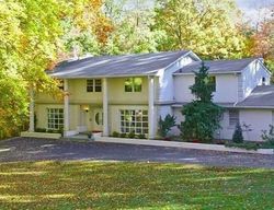 Pre-foreclosure Listing in FOREST DR PORT WASHINGTON, NY 11050