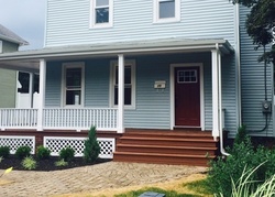 Pre-foreclosure in  BROADWAY Cornwall, NY 12518