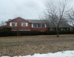 Pre-foreclosure in  FERN CASTLE DR Rochester, NY 14622