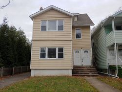 Pre-foreclosure Listing in MAPLE AVE MONTCLAIR, NJ 07042