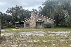 Pre-foreclosure in  SE 44TH PL Bushnell, FL 33513