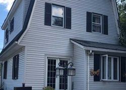 Pre-foreclosure in  CLOVE RD Staten Island, NY 10310