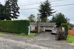 Pre-foreclosure in  13TH AVE S Seattle, WA 98198