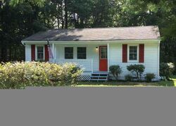 Pre-foreclosure in  MOUNTAIN HILL RD Palmyra, VA 22963