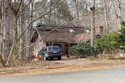 Pre-foreclosure in  FLINTSTONE DR Barboursville, VA 22923