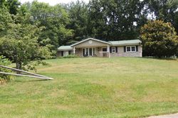  Squibb Dr, Johnson City TN