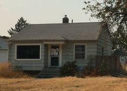 Pre-foreclosure in  N FARR RD Spokane, WA 99206