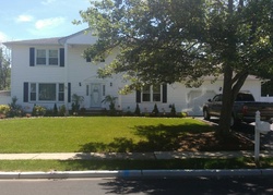 Pre-foreclosure in  NANCY ST Kendall Park, NJ 08824