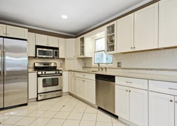 Pre-foreclosure in  SPOOK ROCK RD Suffern, NY 10901