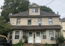 Pre-foreclosure in  ARLINGTON AVE Plainfield, NJ 07060