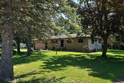 Pre-foreclosure in  ORIOLE DR Flint, MI 48506