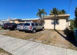  Sw 34th St, Miami FL