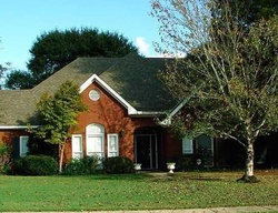 Pre-foreclosure in  HOLLY BROOK DR Montgomery, AL 36109
