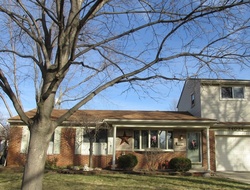 Pre-foreclosure Listing in AZTEC DR WESTLAND, MI 48185