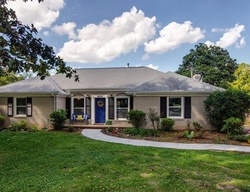 Pre-foreclosure in  FIRETHORNE RD Charlotte, NC 28205