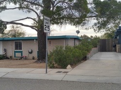 Pre-foreclosure Listing in W CALLE DE COBRE SAHUARITA, AZ 85629