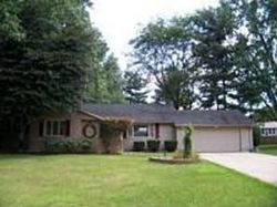 Pre-foreclosure in  MURRAY HILL DR Youngstown, OH 44505