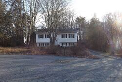 Pre-foreclosure in  TALL TREE DR Winston Salem, NC 27105