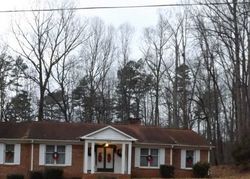 Pre-foreclosure in  SHAFTESBURY LN Winston Salem, NC 27105