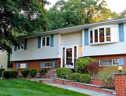  Waldron Dr, Stony Point NY