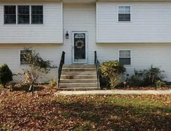 Pre-foreclosure Listing in MONROE AVE BAY SHORE, NY 11706