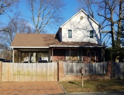  Midwood Rd, West Babylon NY