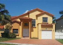 Pre-foreclosure in  SW 62ND TER Miami, FL 33193