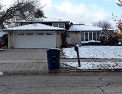 Pre-foreclosure in  N RUMPLE LN Addison, IL 60101