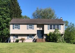 Pre-foreclosure in  ELMWOOD DR Hackettstown, NJ 07840