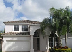 Pre-foreclosure in  NW 13TH MNR Pompano Beach, FL 33071