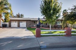 Pre-foreclosure in  WOODLAND AVE Modesto, CA 95358