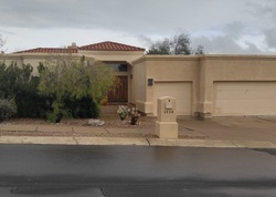 Pre-foreclosure in  N CRESCENT HILL PL Tucson, AZ 85718