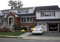 Pre-foreclosure Listing in KAUFMAN AVE LITTLE FERRY, NJ 07643