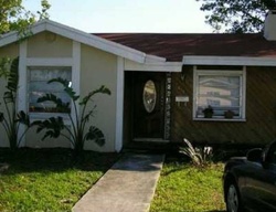 Pre-foreclosure in  NE 160TH ST Miami, FL 33162
