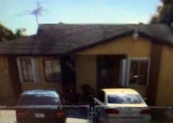 Pre-foreclosure in  SW 195TH TER Miami, FL 33177